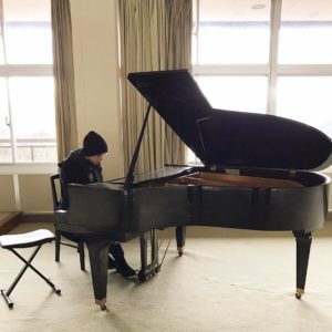 坂口健太郎はピアノで革命を弾ける？動画は？習ってるけど下手？